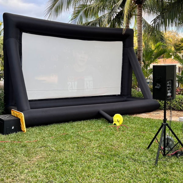 high quality, movie night, projection screens, outdoor projection screens, best projection screens, portable projection screens, projection screens outdoor, custom projection screens, electric projection screens,